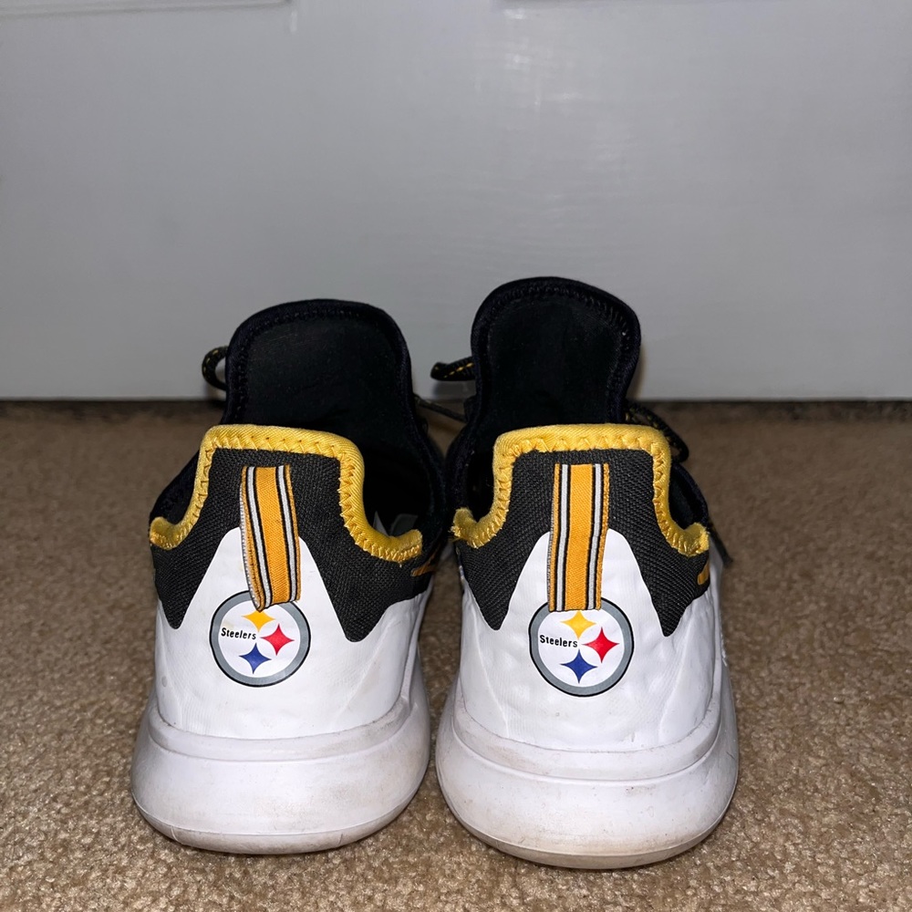 Nike Steelers Free Runs